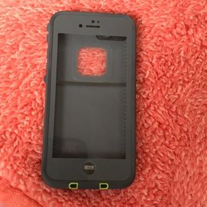 Gorgeous Iphone 7 lifeproof case!